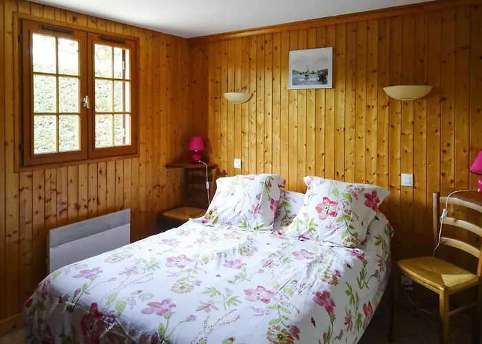 Wooden House By Near Barneville Casa vacanze *